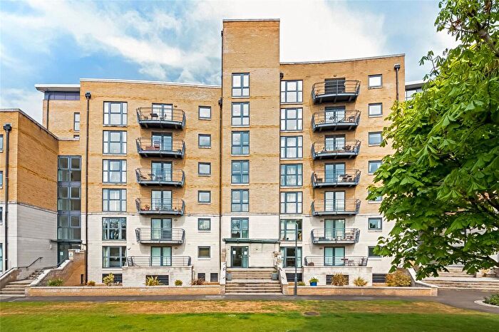 1 Bedroom Apartment To Rent In Glaisher Street, London, SE8