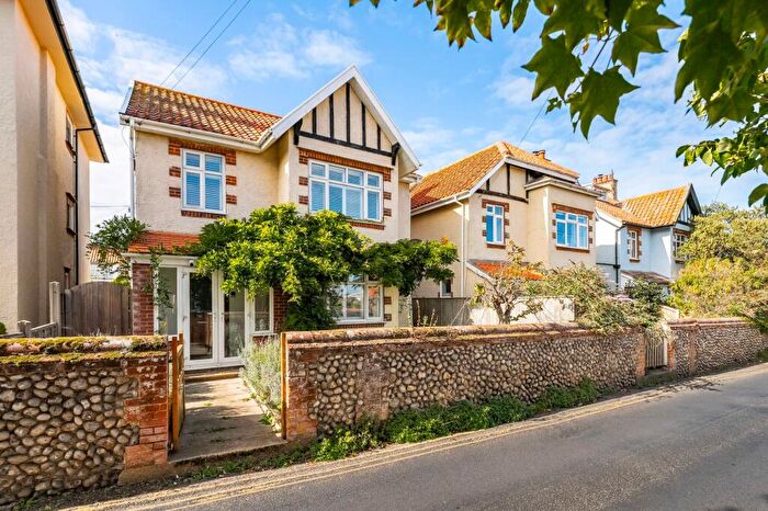 4 Bedroom Detached House For Sale In Water Lane, West Runton, NR27