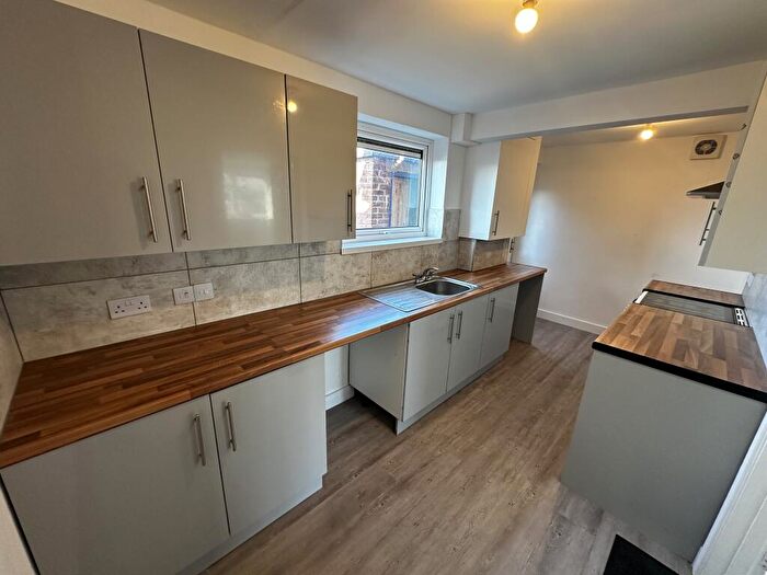 3 Bedroom House To Rent In Bowhill Grove, Leicester, LE5