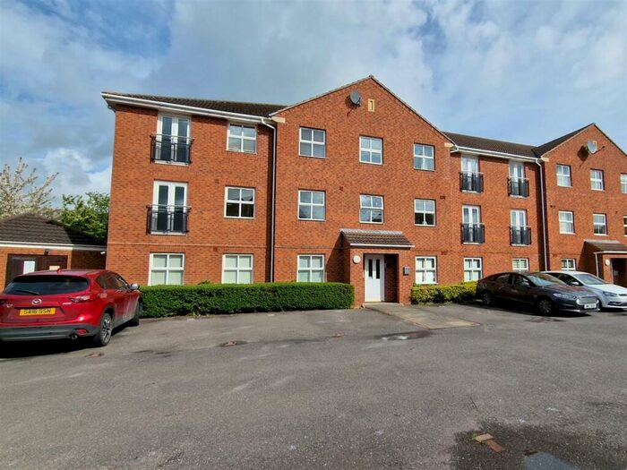 2 Bedroom Flat To Rent In Welland Road, Hilton, Derby, DE65