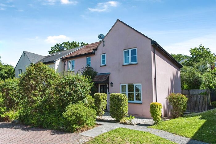 3 Bedroom End Terrace House For Sale In Flax Meadow Lane, Axminster, EX13