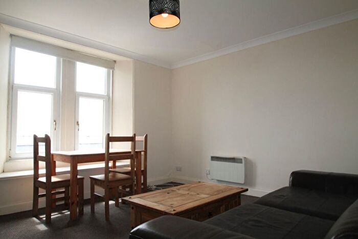 1 Bedroom Flat To Rent In Tr Lyon Street, Dundee, DD4