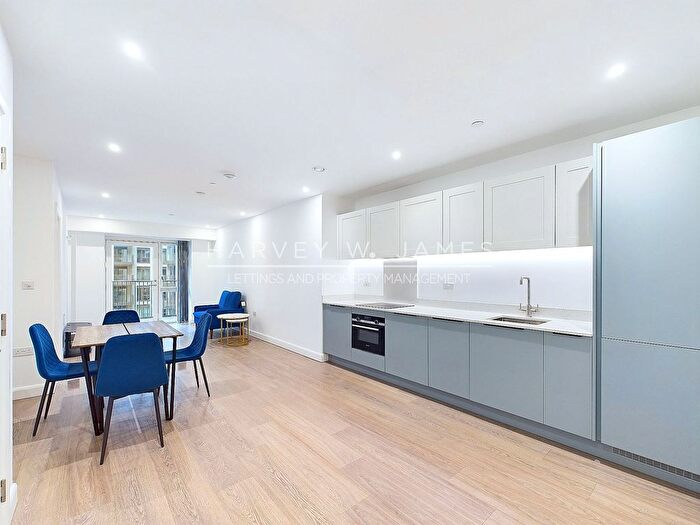 1 Bedroom Flat To Rent In Western Gateway, London, E16