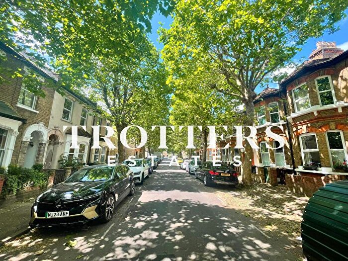 1 Bedroom Flat To Rent In Malvern Road, Leytonstone, E11
