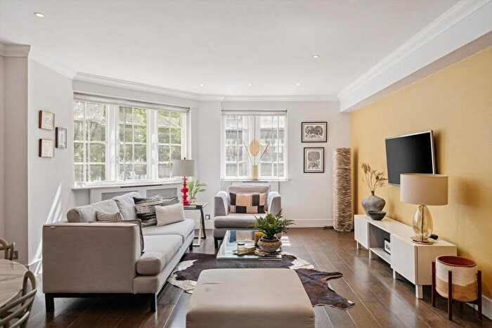 2 Bedroom Flat To Rent In Troy Court, Kensington High Street, W8