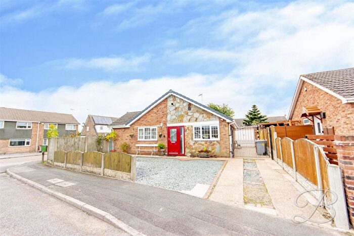 2 Bedroom Detached Bungalow For Sale In Denbigh Close, Rainworth, Mansfield, NG21