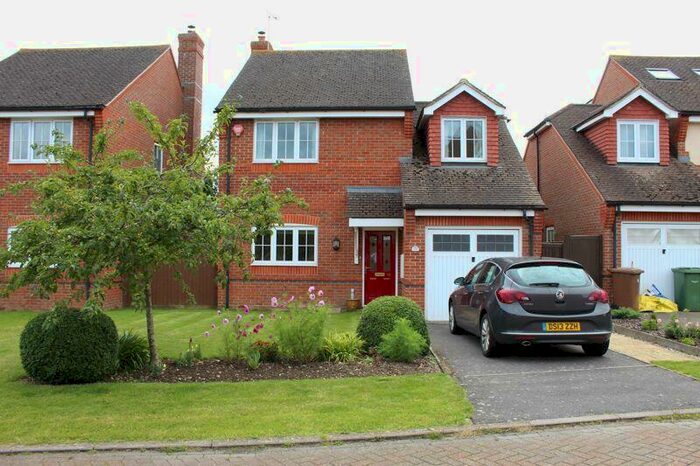 3 Bedroom Detached House To Rent In Family Home, Drayton, OX14