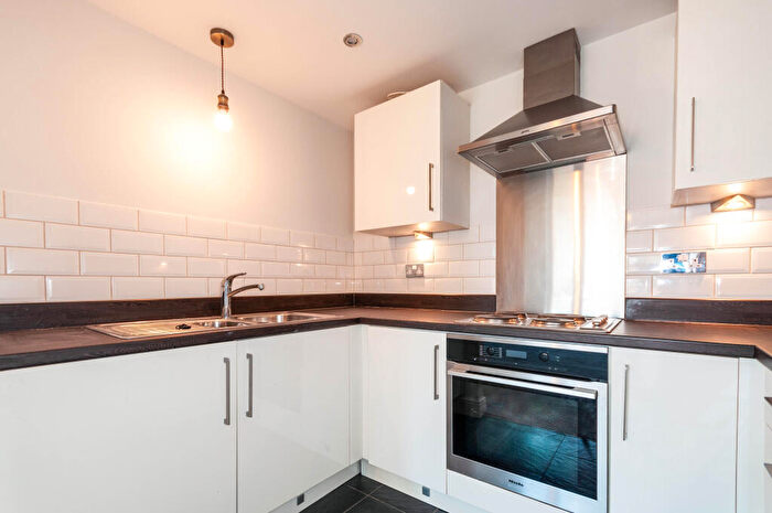 2 Bedroom Apartment To Rent In Malthouse Court, Hitchin, SG5