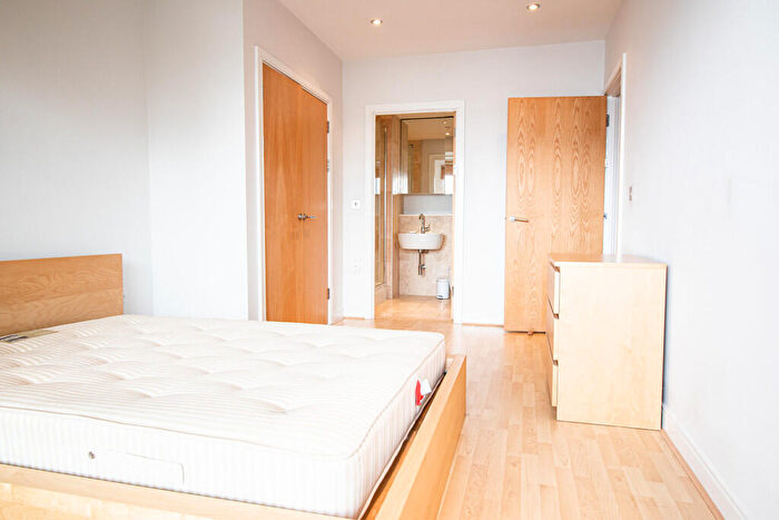 2 Bedroom Apartment To Rent In Watermark, Ferry Road, Cardiff, CF11