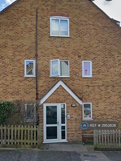 1 Bedroom Flat To Rent In Parry Court, Selhurst, SE25