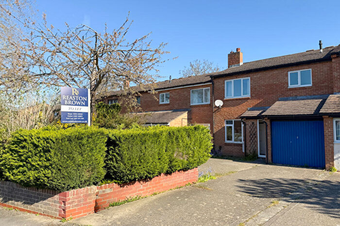 3 Bedroom Terraced House To Rent In Risinghurst Headington, OX3