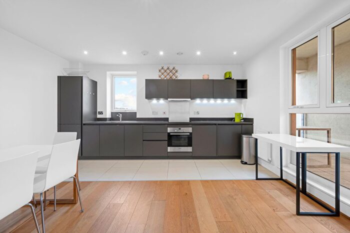 2 Bedroom Garage / Parking To Rent In Coombe Lane, London, SW20