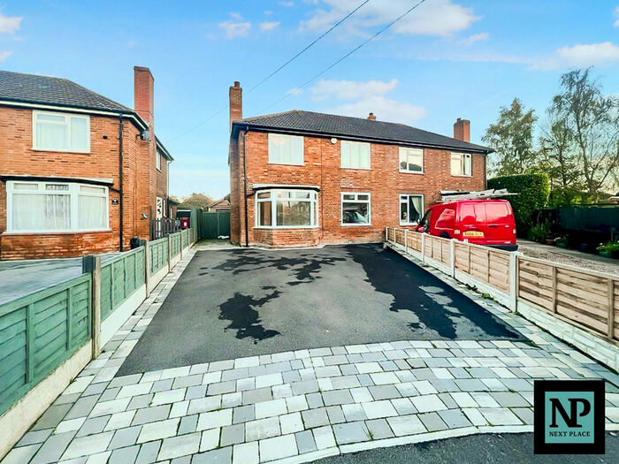 3 Bedroom Semi-Detached House To Rent In Church Close, Drayton Bassett, B78