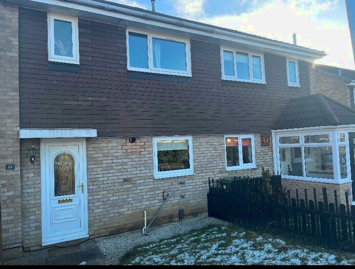 3 Bedroom Semi-Detached House To Rent In Berwick, Oxclose, Washington, NE38