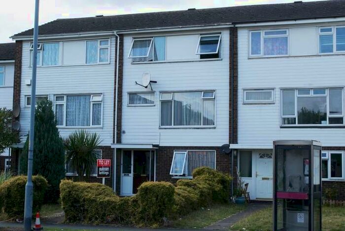 3 Bedroom Terraced House To Rent In Birmingham Road, Bromsgrove, Worcestershire, B61