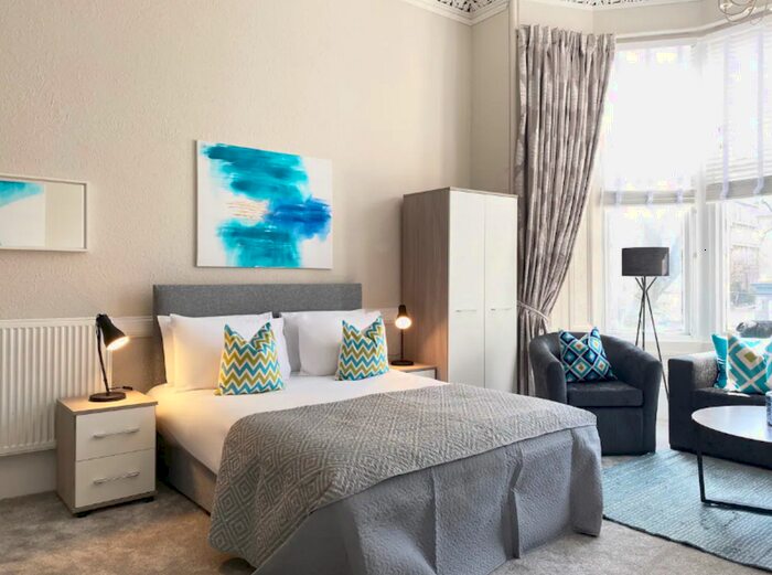 1 Bedroom Studio To Rent In Buckingham Terrace, Glasgow, G12