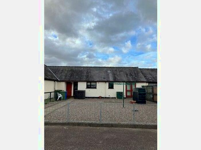 2 Bedroom Bungalow To Rent In Nevis Road, Inverlochy, Fort William, PH33
