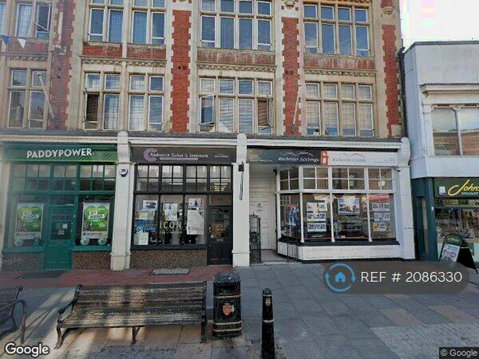 2 Bedroom Flat To Rent In Faraday House, Rochester, ME1