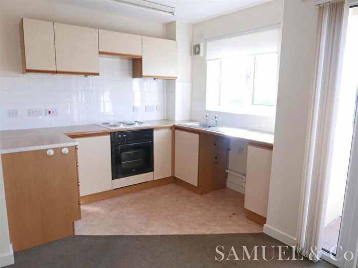 1 Bedroom Flat To Rent In Fellows Park Gardens, Walsall, WS2