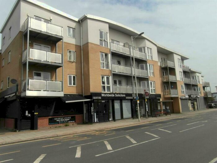 1 Bedroom Flat To Rent In High Road, Ilford, IG1