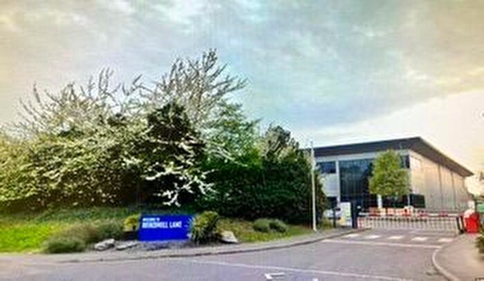 2 Bedroom Flat To Rent In Flat, Mill House, Windmill Place, Southall, UB2