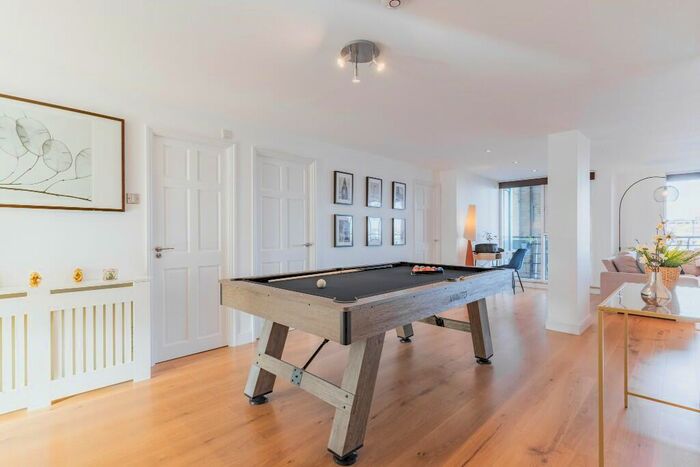 2 Bedroom Flat To Rent In Greenfell Mansions, Glaisher Street, London, SE8