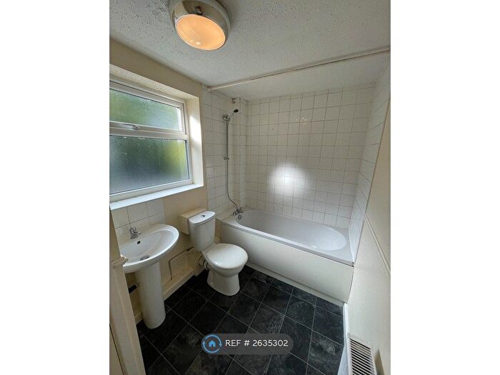 2 Bedroom End Of Terrace House To Rent In Newfoundland Street, Darlington, DL3