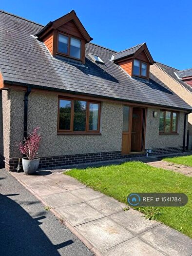 2 Bedroom Detached House To Rent In Parc Gwyrdd, Tywyn, LL36