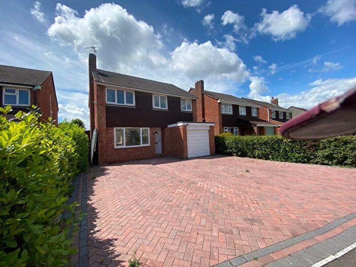 4 Bedroom Detached House To Rent In Cloverlea Road, Bristol, BS30