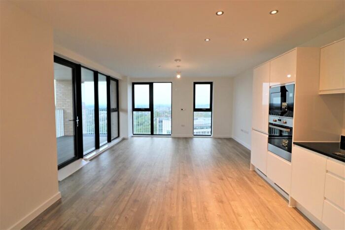 3 Bedroom Apartment To Rent In The Penthouse, Baronet House, Regency Heights, Park Royal, London, NW10