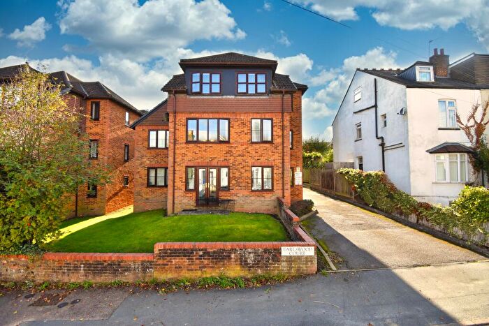 1 Bedroom Flat To Rent In Earlswood Court, RH1