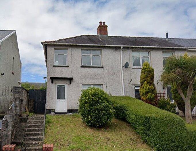 2 Bedroom Semi-Detached House To Rent In Chamberlain Rd, Neath, SA11