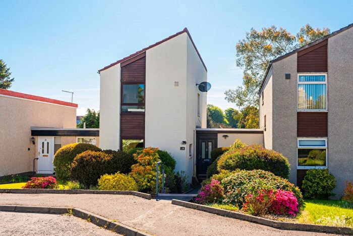 2 Bedroom Link Detached House For Sale In Fern Place, Leuchars, KY16