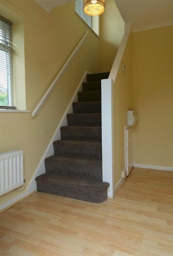 3 Bedroom End Of Terrace House To Rent In Basildon Green, Pallister Park, Middlesbrough, TS3