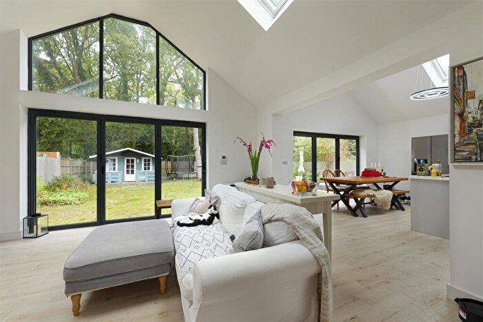 3 Bedroom Bungalow For Sale In Hackington Road, Tyler Hill, CT2