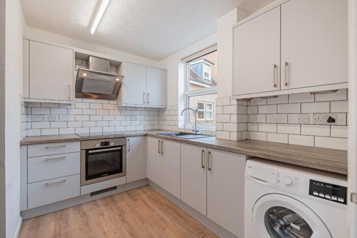 2 Bedroom Apartment For Sale In Priory Court, Priory Lane, St. Neots, Cambridgeshire, PE19