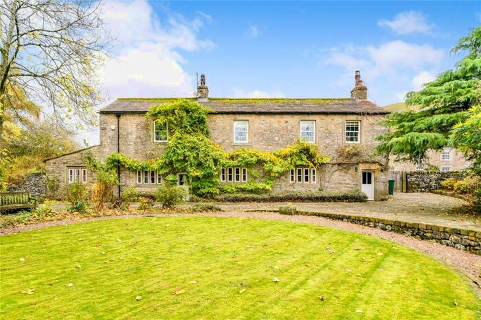 5 Bedroom Detached House For Sale In Starbotton, Skipton, North Yorkshire, BD23