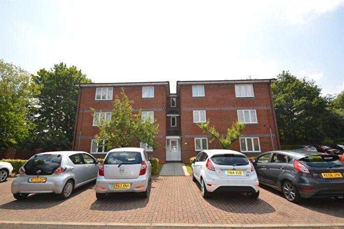 1 Bedroom Apartment To Rent In Wordsworth House, Keats Drive, Macclesfield, SK10