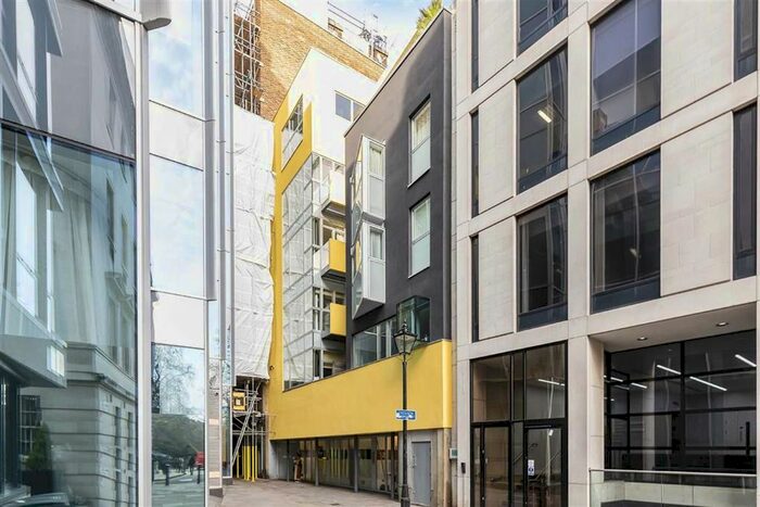 2 Bedroom Flat To Rent In Great Turnstile, London, WC1V