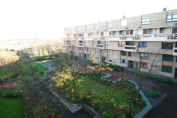 Studio For Sale In Kenilworth Court, Washington, NE37