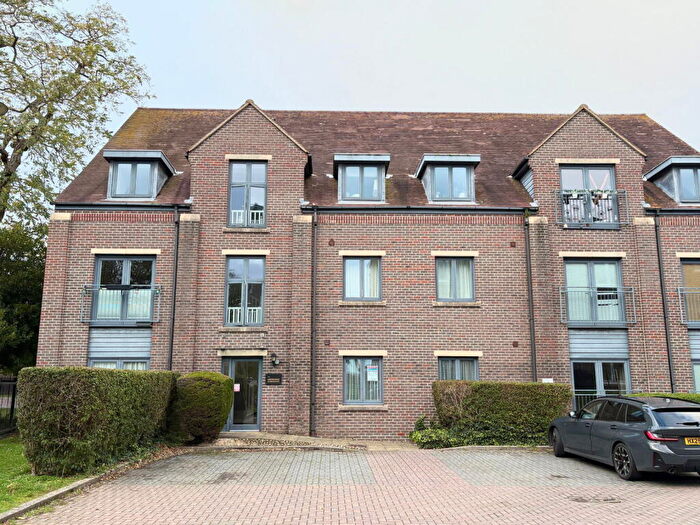 2 Bedroom Apartment For Sale In Ashworth House, Heritage Way, Gosport, PO12