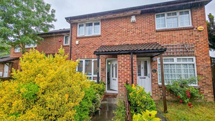 2 Bedroom Terraced House For Sale In Haldane Road, North Thamesmead, SE28