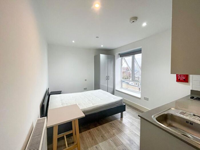 Studio To Rent In The Luminaire Apartments, Kilburn High Road, Kilburn, NW6