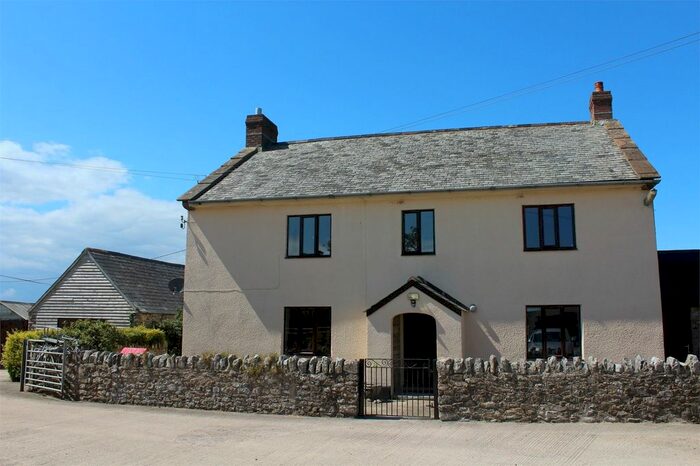 4 Bedroom Detached House To Rent In Higher Stout Farm House, Yarcombe, Devon EX14