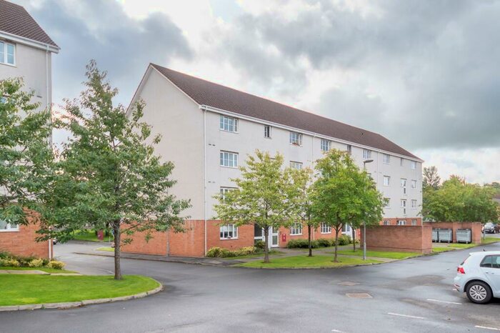 2 Bedroom Apartment To Rent In Glenmore Place, Flat /, Toryglen, Glasgow, G42