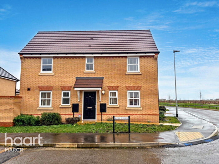 3 Bedroom Detached House For Sale In Stoneman Way, Ramsey, PE26