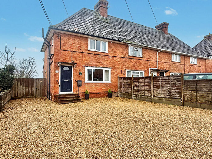 3 Bedroom End Of Terrace House For Sale In Hill View, Mudford, Somerset, BA21