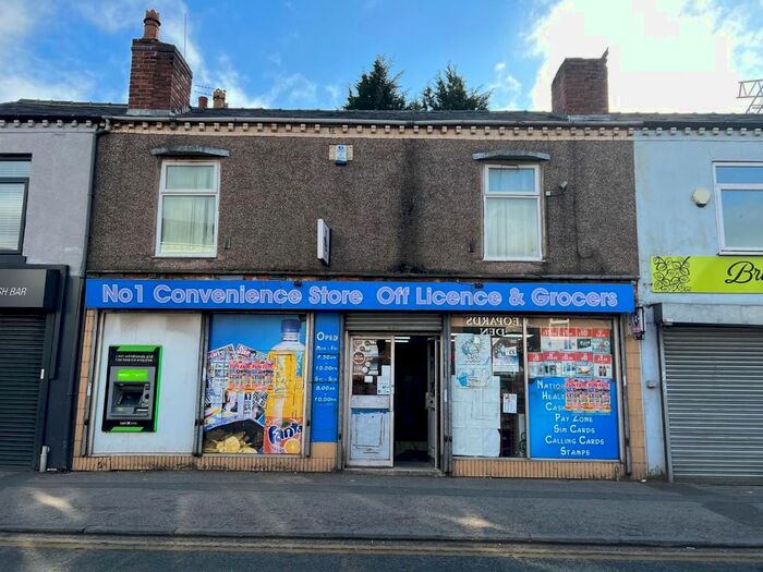 3 Bedroom Flat To Rent In St. Helens Road, Leigh, WN7