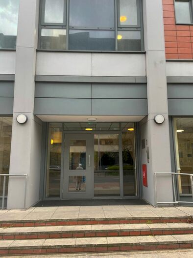 2 Bedroom Flat To Rent In City Gate House, Eastern Avenue, Gants Hill, IG2