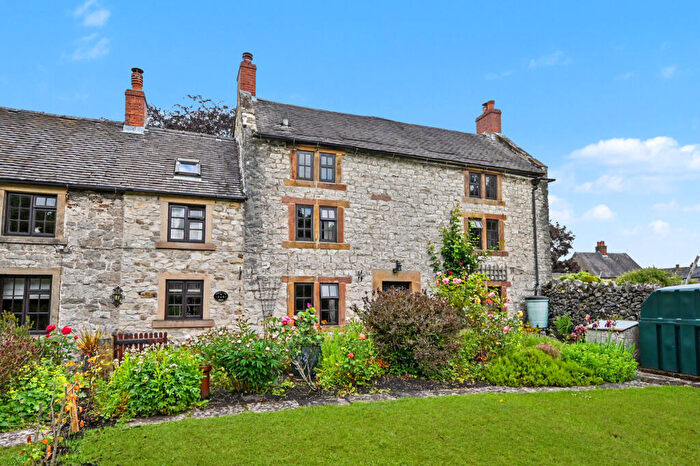 2 Bedroom Cottage For Sale In The Green, Parwich, DE6